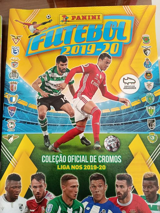 Vendo cadernetas de futebol coleção