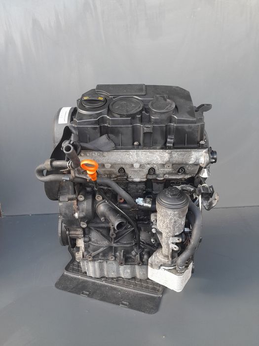 Двигун Двигатель Мотор 2.0TDI BMM VW Touran Caddy 2003-2010p