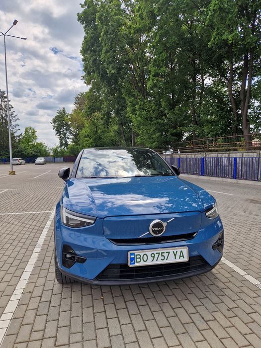 Продам Volvo c40 recharge