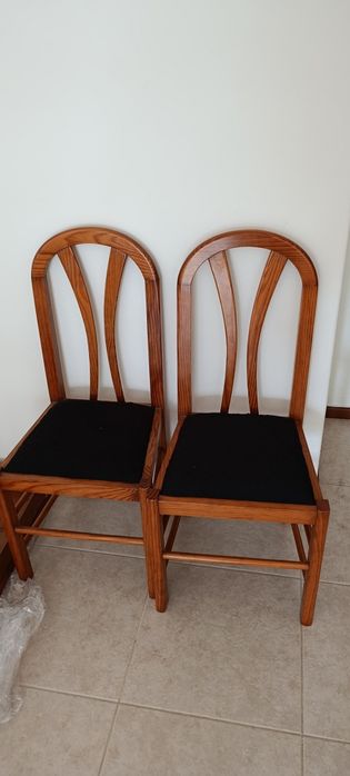 Extendable Solid Wood Dining Table with 4 Chairs64752116502913123