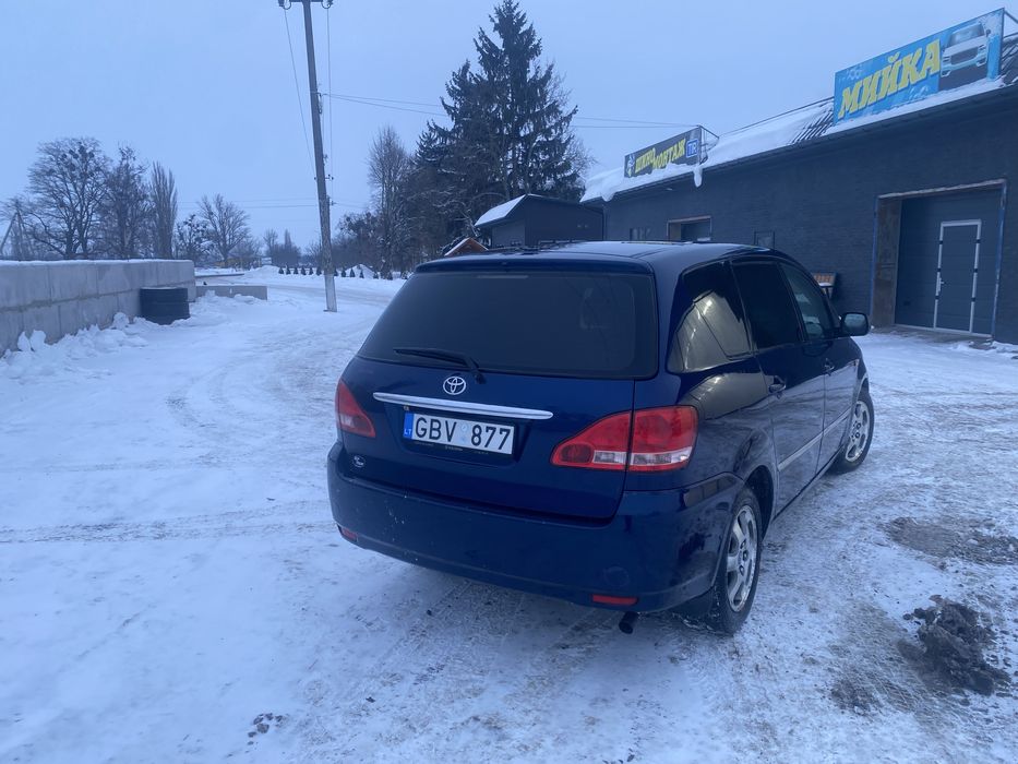 Продам Toyota Avensis