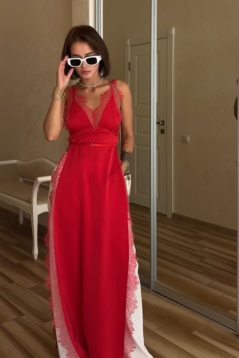 Червона сукня яку можна носити і вдома хs-s