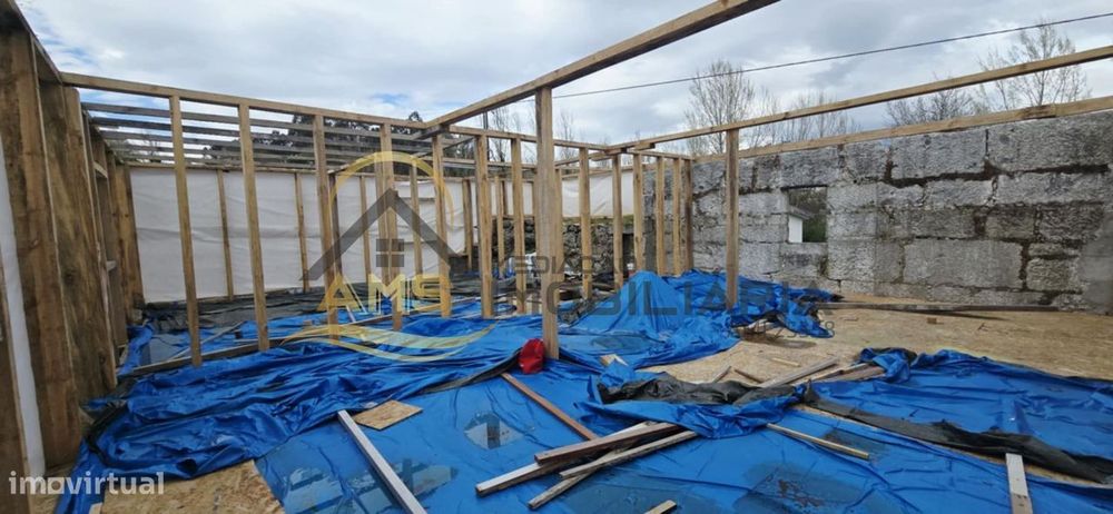 Moradia Para Reconstruír