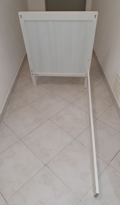 Berço IKEA SUNDVIK branco + colchão | Bom estado