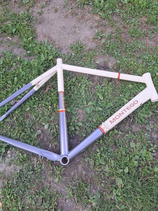 Rama rowerowa montego