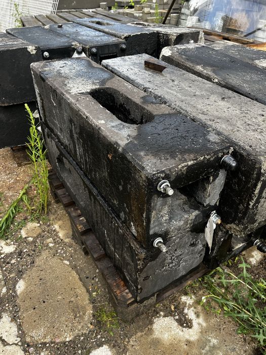 Fundamenty słupów oświetleniowych