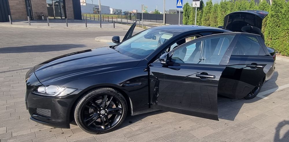 jaguar xf 2.0d 2017