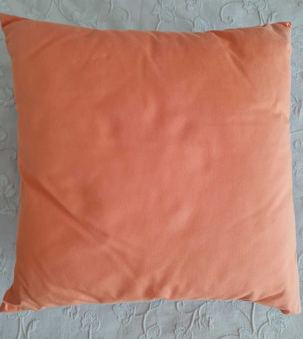 Almofada 40 x 40 cm, azul e laranja