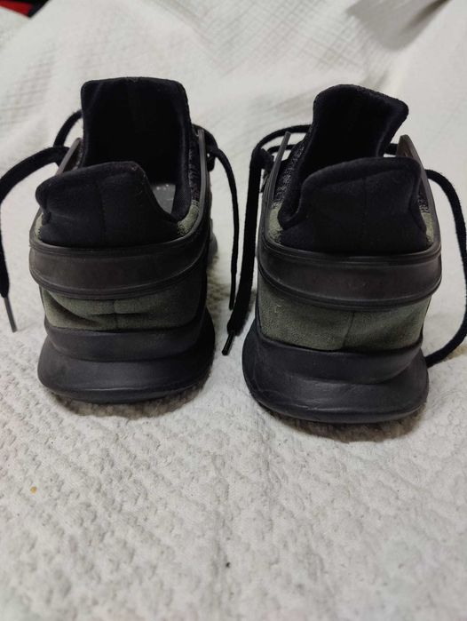 Sapatilhas Adidas. tam. 43 em excelente estado