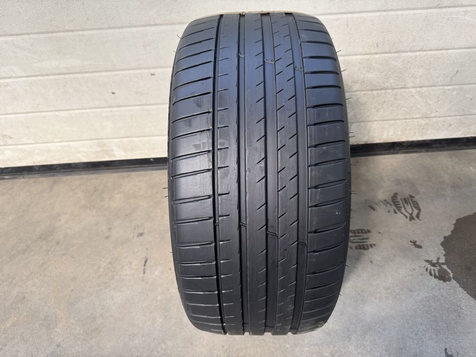 Opona letnia Michelin Pilot Sport 4 245/40R19 5,4mm dot 4221