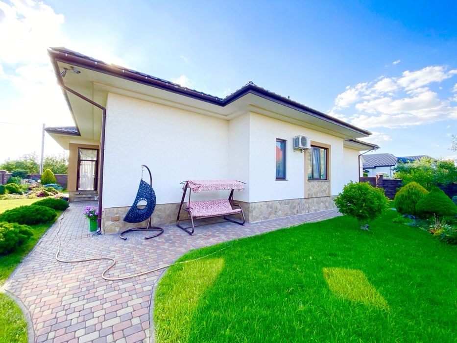 Будинок на Газовику в найпрестижнішому районі. 10 соток. В НАЯВНОСТІ!