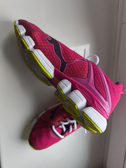 Buty sportowe Puma fitness rozm 37,5