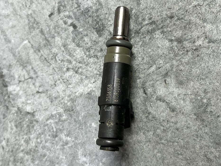 Форсунка Вприску Палива 1.8 2.0 БМВ N40 N42 N46 BMW E46 E90 E87 E83