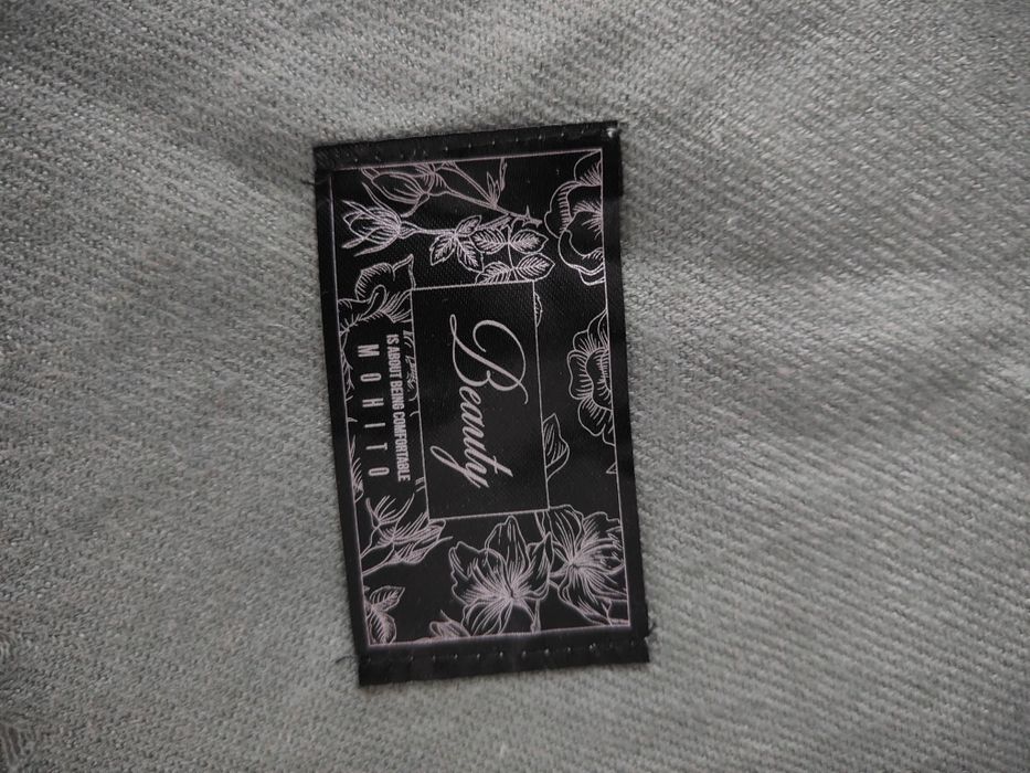 Oliwkowy szal / chusta Mohito