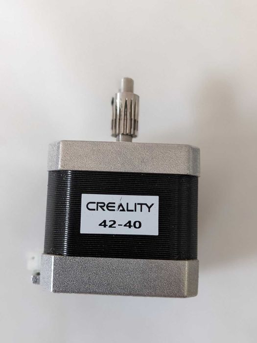 Оригінальний двофазний кроковий двигун Creality 42-40 (NEMA 17)