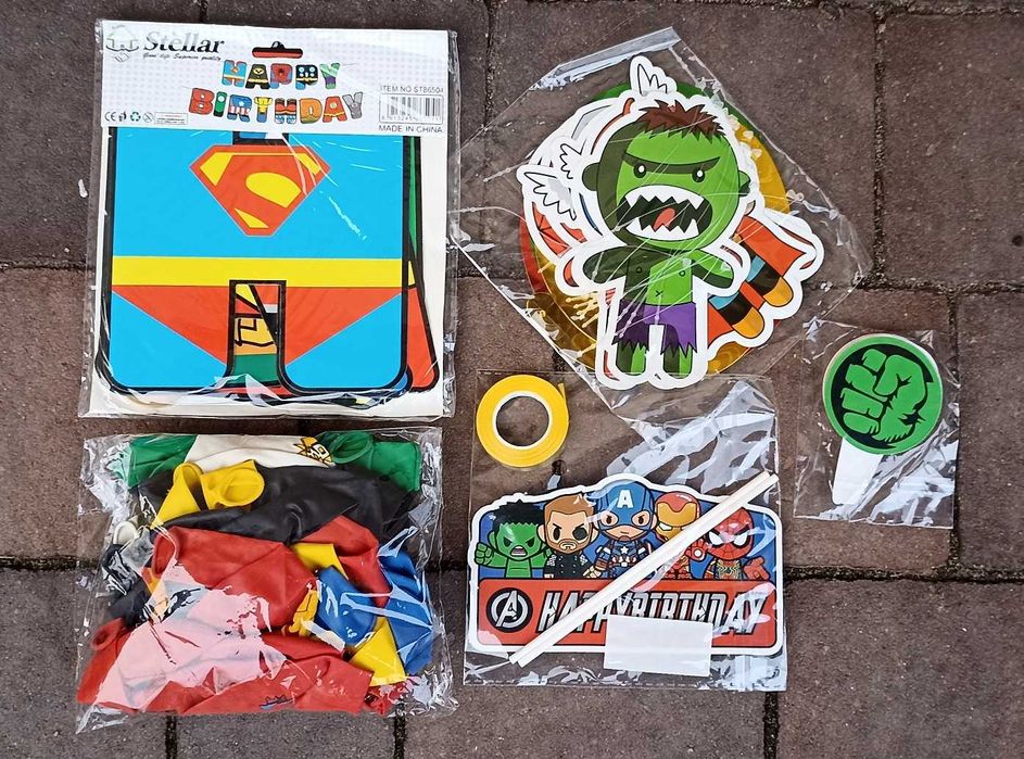 Zestaw Urodzinowy Bohaterowie Avengers 5 Części Balony Baner Toppery