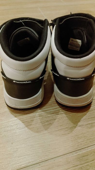 Buty champion 36.5