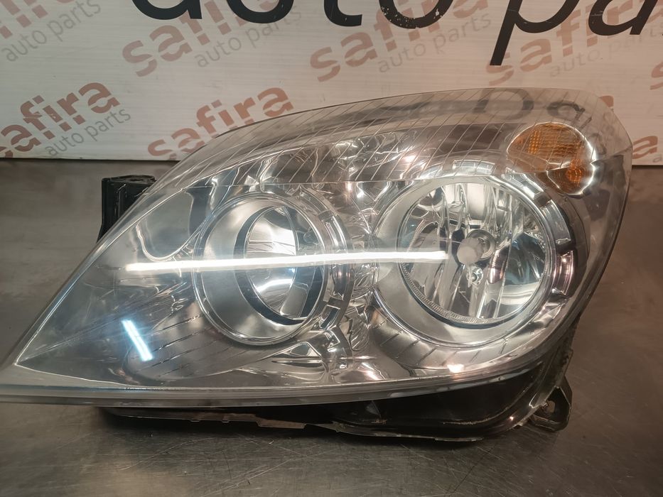 Ótica / Farol Esquerdo OPEL ASTRA H - 4421140L