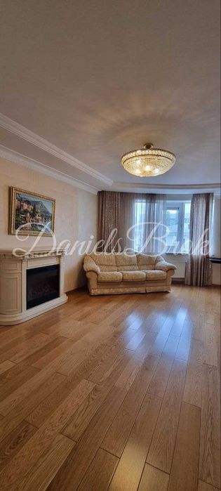 Аренда 4 комнатные апартаменты в ЖК Диамант