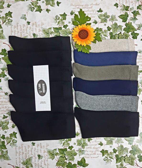 12 pares de meias,  6 preto + 6 cores sortidss