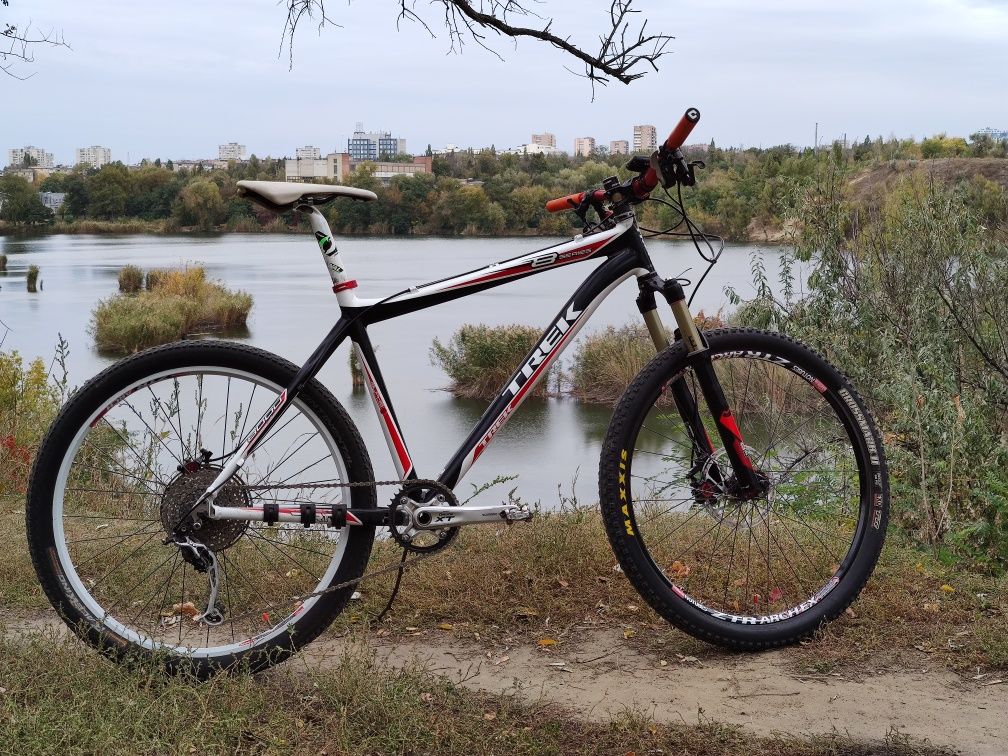 Trek 8000 26 sale