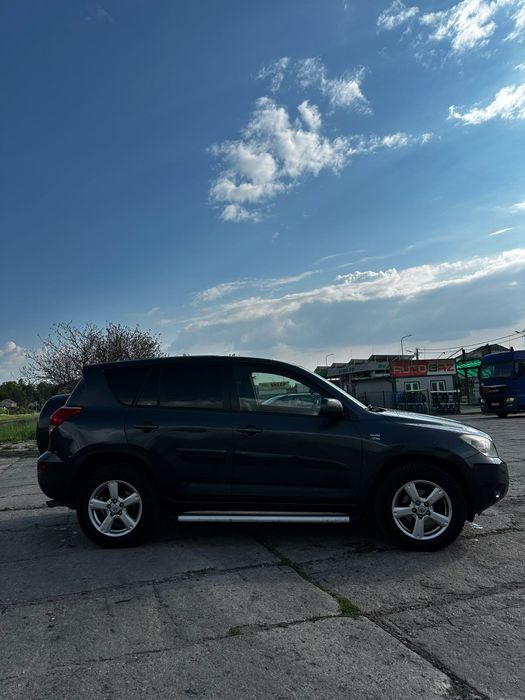 Toyota RAV4 d4d 2007r