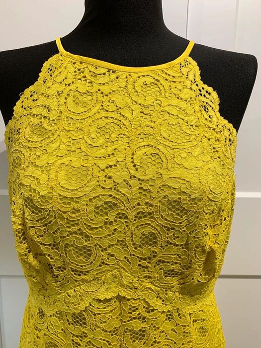 ażurowa sukienka zara