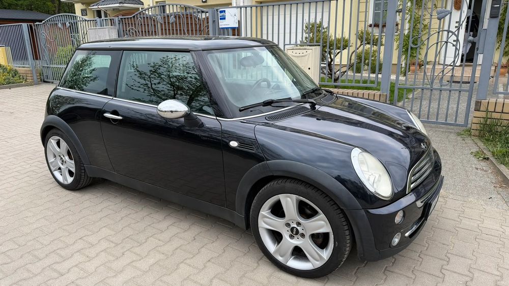MINI ONE Mini One 2006 - niski przebieg, 2 komplety opon na kołach