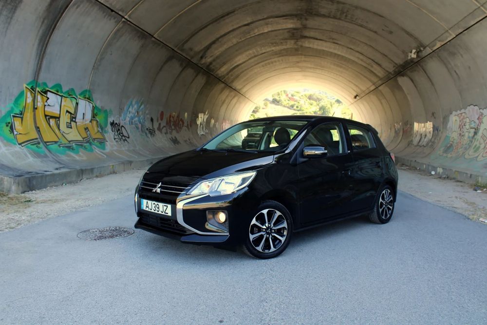 Mitsubishi Space Star 1.2 Intense Connect Edition