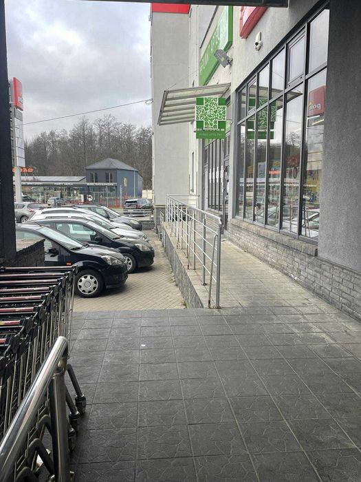 Wynajmę lokale handlowe i usługowe DUŻE MOŻLIWOŚCI