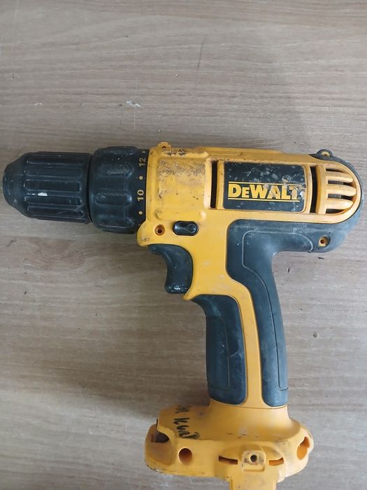 Wiertarko-wkrętarka DeWALT DC740 12V SPRAWNA