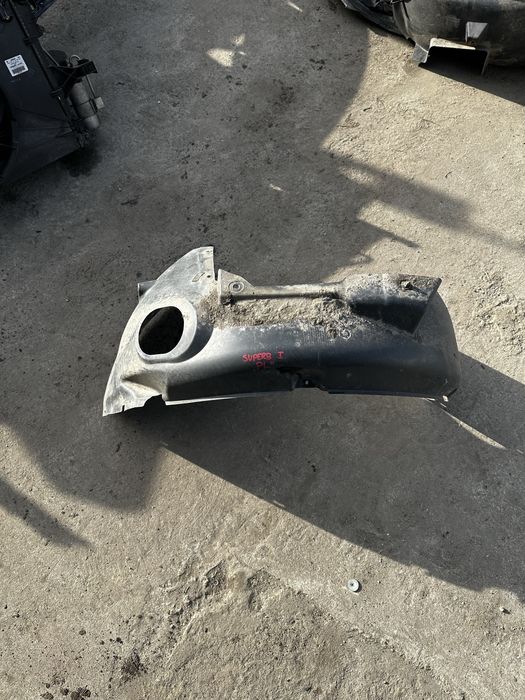 Nadkole Skoda Superb I Prawy Przód