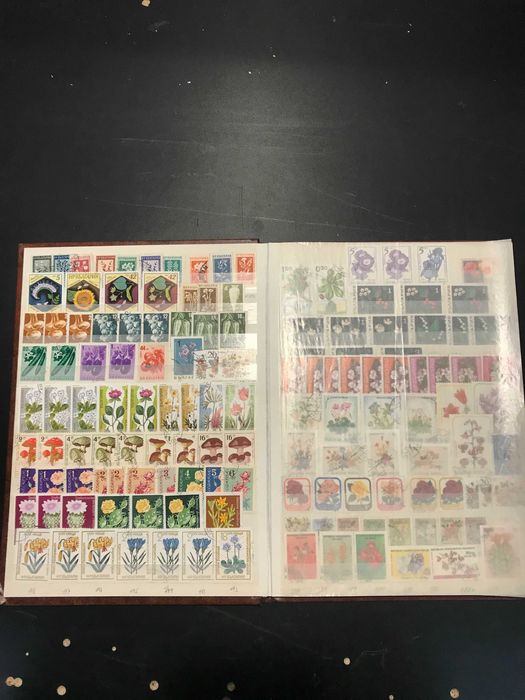 Альбом з марками флора 1000 шт