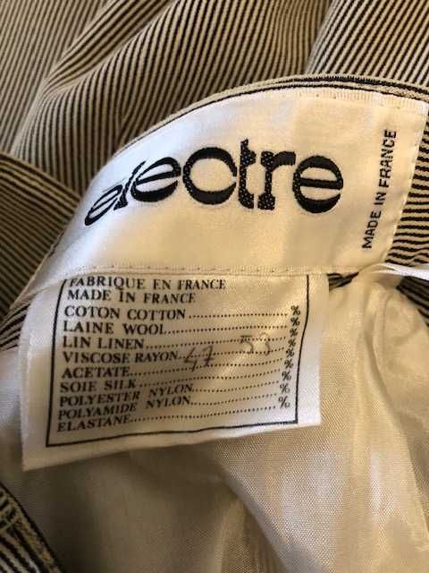 Casaco senhora azul escuro risca branca, Electre, tamanho 40, com saia