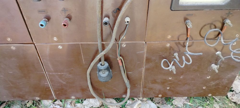 Stara rozdzielcza , panel sterowania  z PRL-u