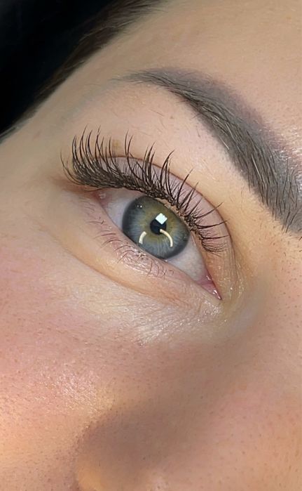 Нарощення вій/ Наращивание ресниц