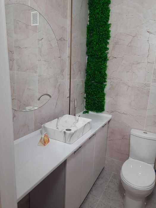 Продаж 1к квартири 43.7 кв. м на вул. Свободи/Виставка