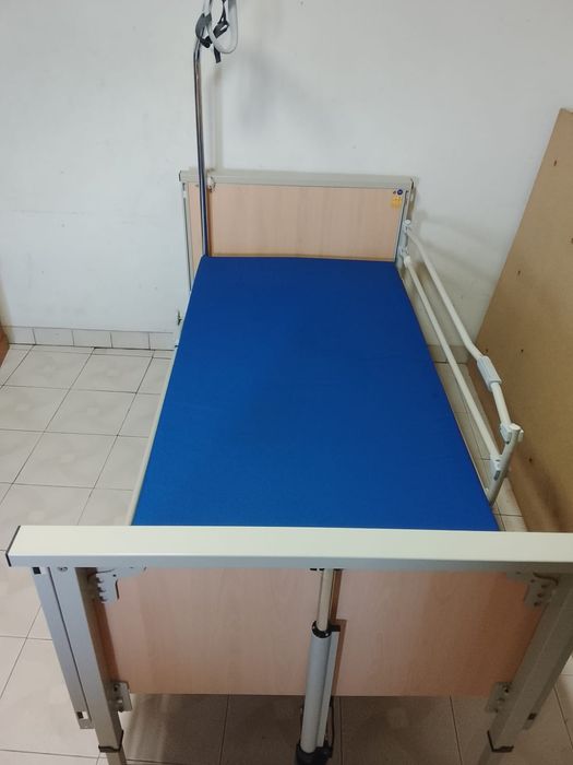Vende -se cama articulada