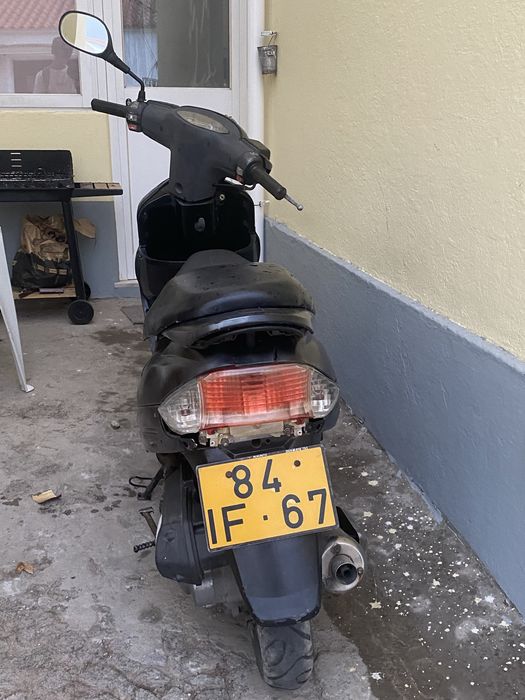 Peugeot V Clic 4T 50cc 2009