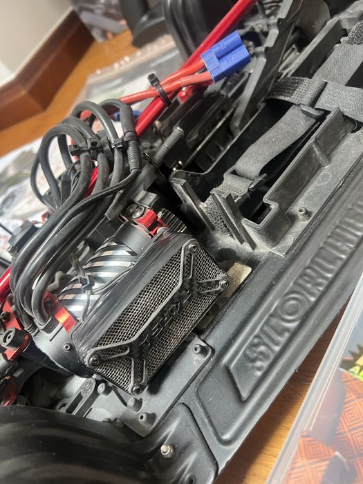 RC Arrma Infraction V2 1/7 8S – Preparado e Cheio de Upgrades