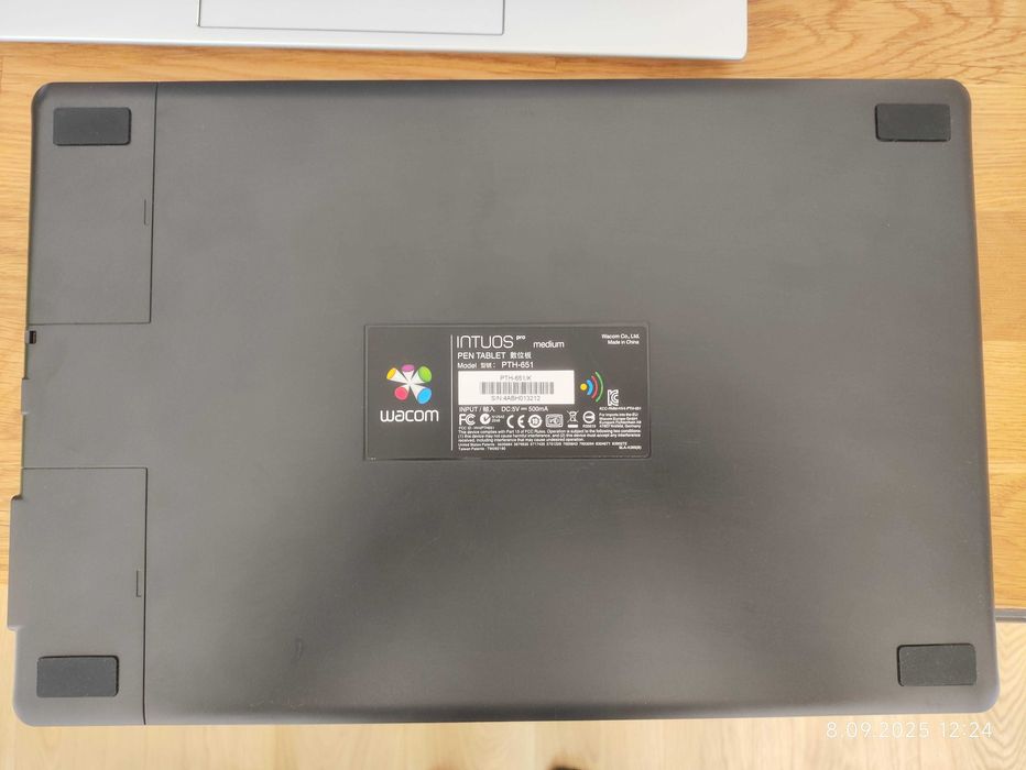 Tablet graficzny Wacom Intuos Pro M PTH-651