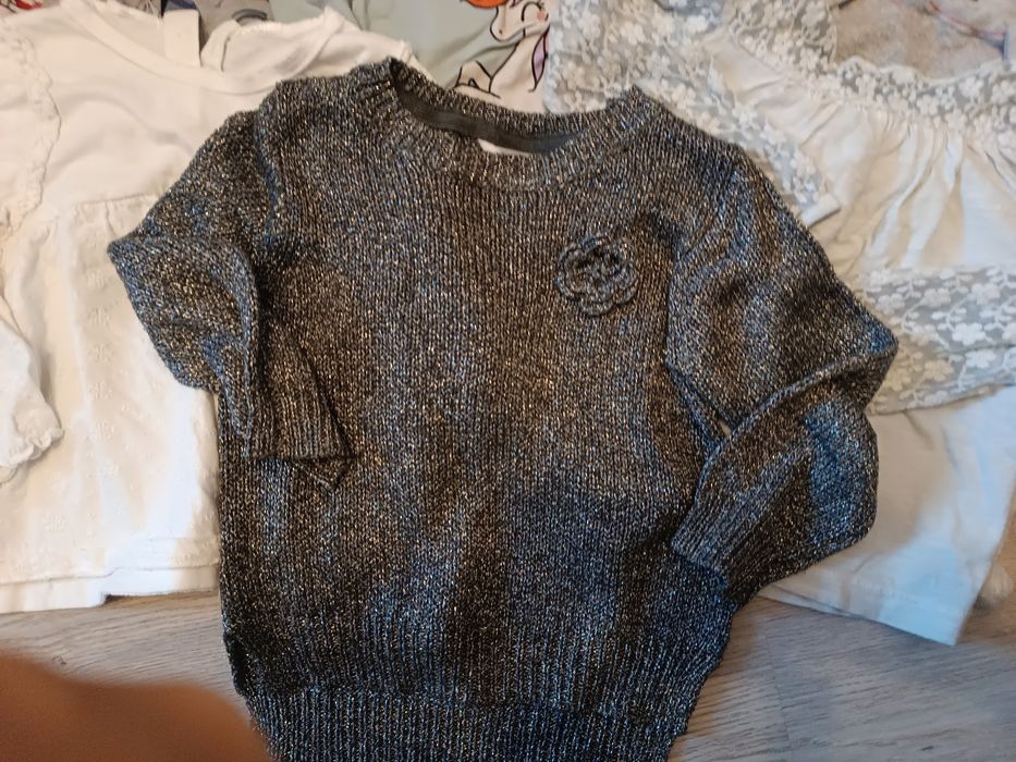 16 bluzeczek długi rękaw plus sweterek srebrny gratis r 98/104