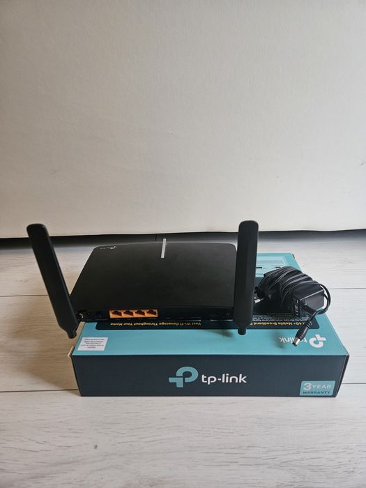 Router TP-Link MR600 4G+