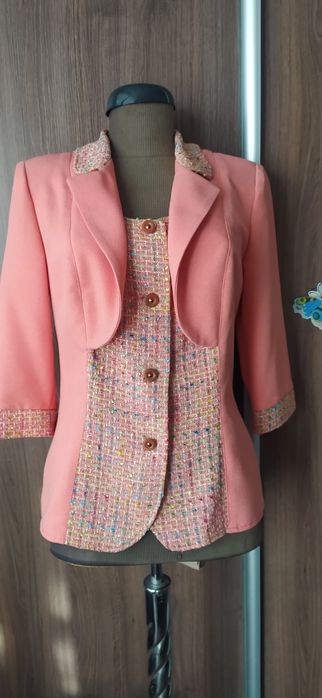 Жакеты  женские .