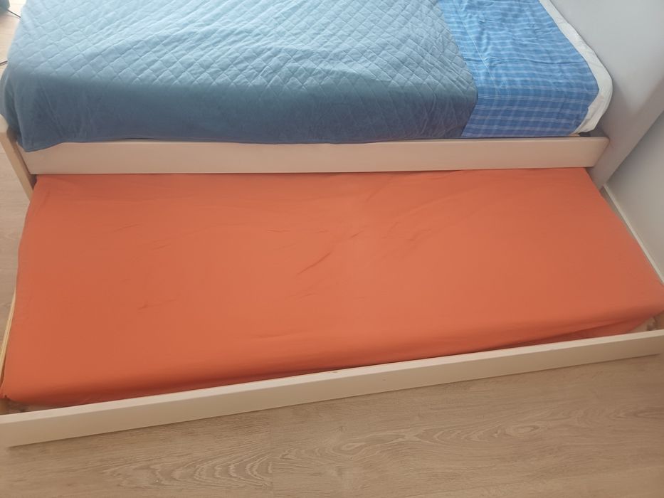 Cama dupla cor cinza