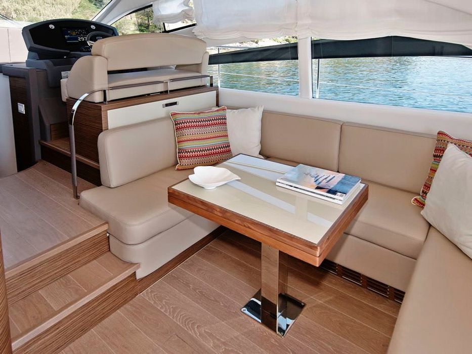 Jacht motorowy RODMAN Muse 44