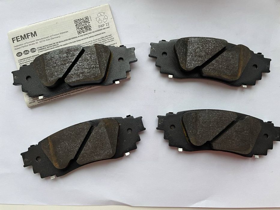 Тормозні колодки Zimmermann для Toyota Camry 70, RAV 4, Lexus NX