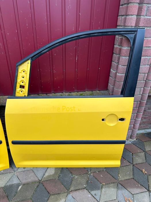 Дверка Двері Ліва Права VW Volkswagen Caddy Ідеальний Стан