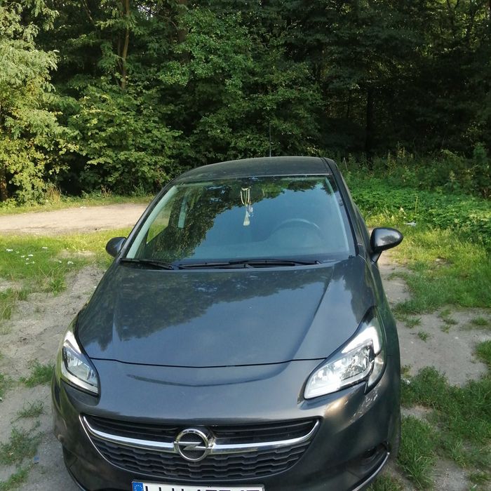 Opel Corsa E,1.4 benz,klima,duże radio,alumy