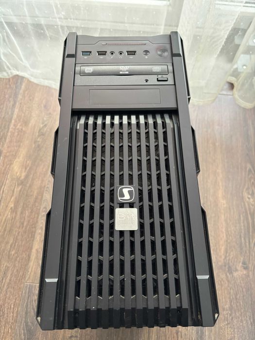 Obudowa Midi Tower + Zasilacz SilentiumPC 500W 80+ + Napęd DVD + Kable